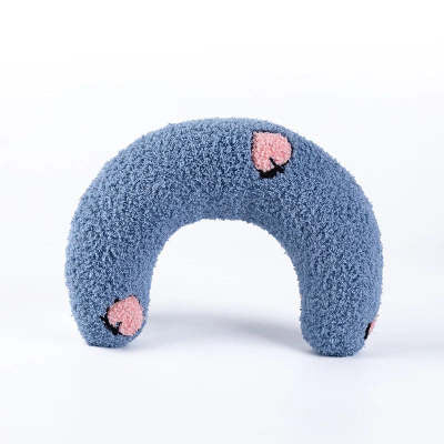 Cat U-shaped